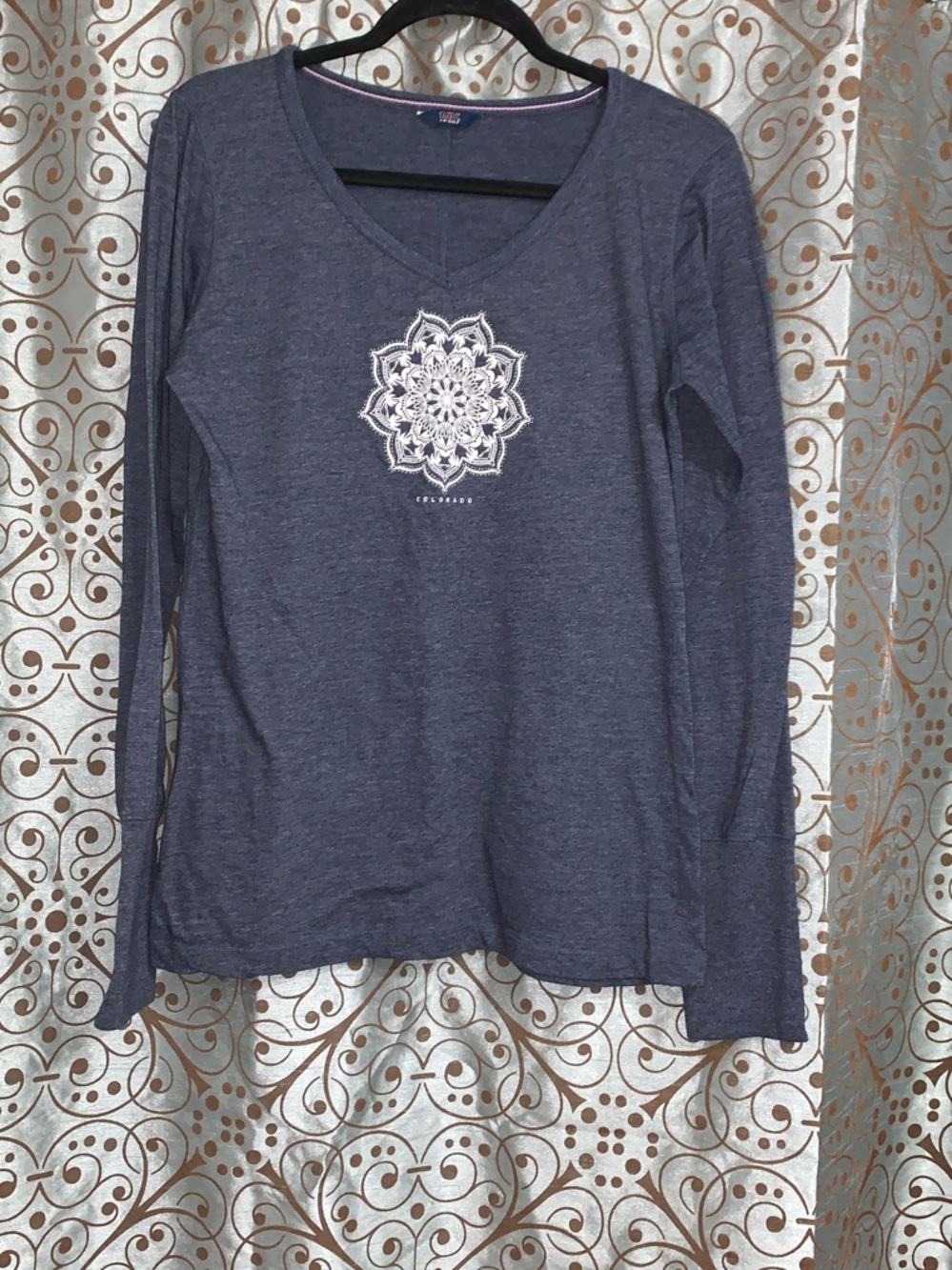 MV Sport Women's Navy Long-Sleeve V-Neck Colorado Tee with White Mandala